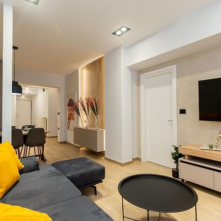 Modern 3 Bedroom Luxury Apartment Салоники Экстерьер фото