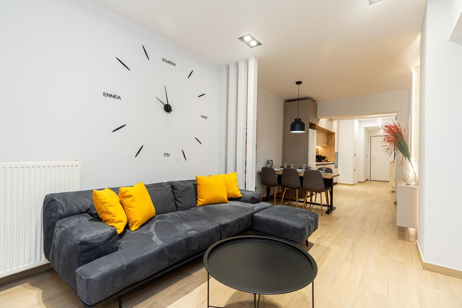 Modern 3 Bedroom Luxury Apartment Салоники Экстерьер фото