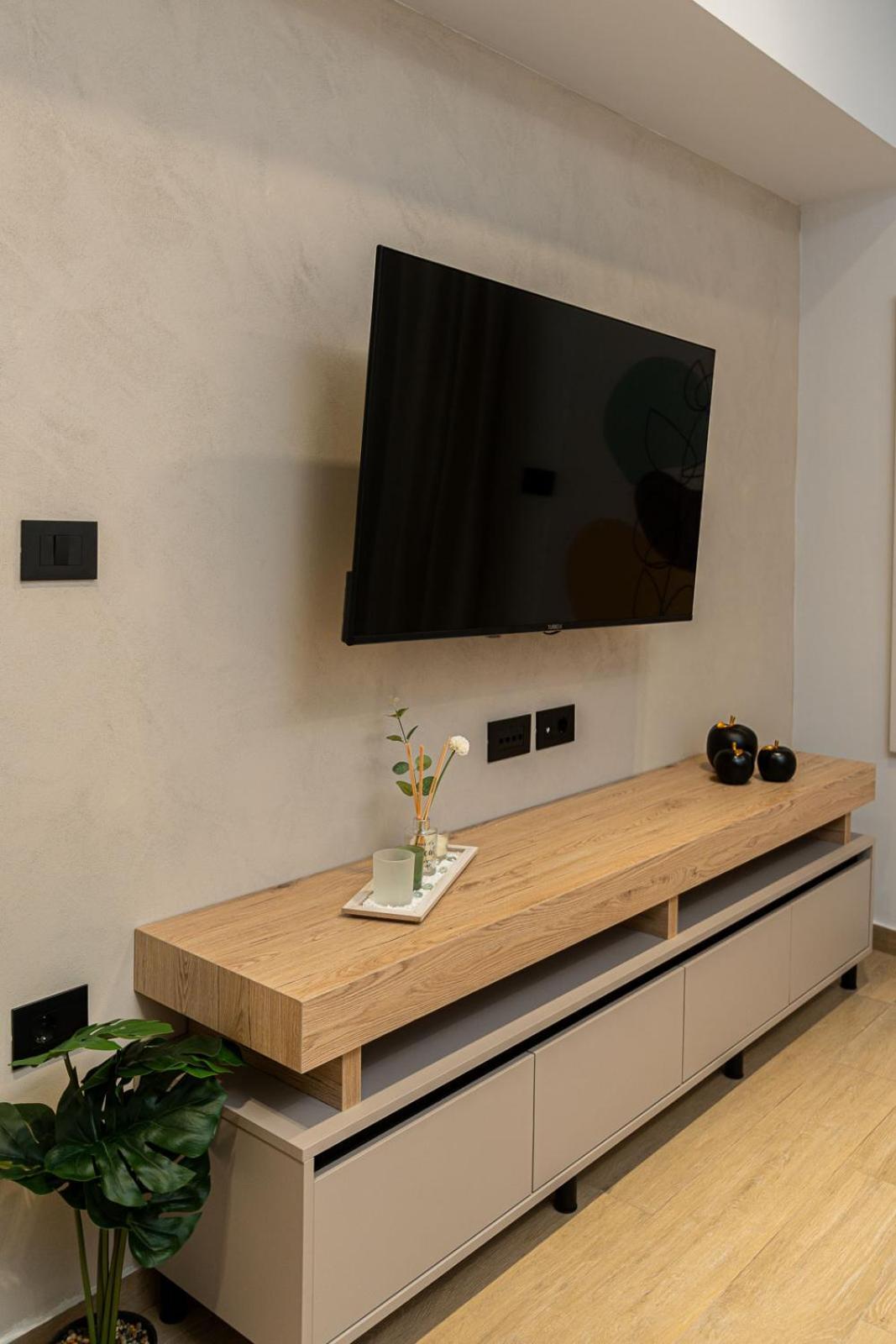 Modern 3 Bedroom Luxury Apartment Салоники Экстерьер фото
