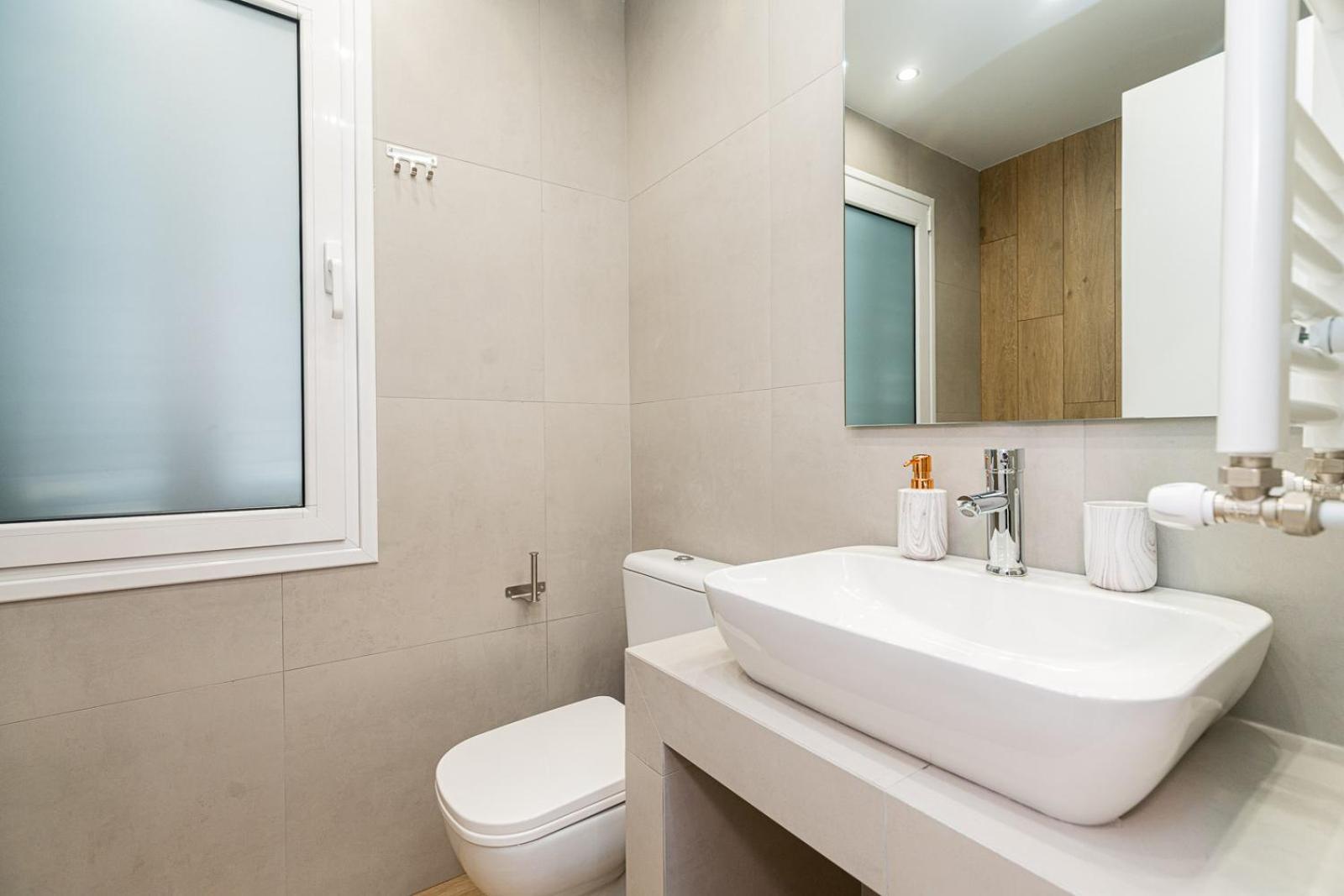 Modern 3 Bedroom Luxury Apartment Салоники Экстерьер фото