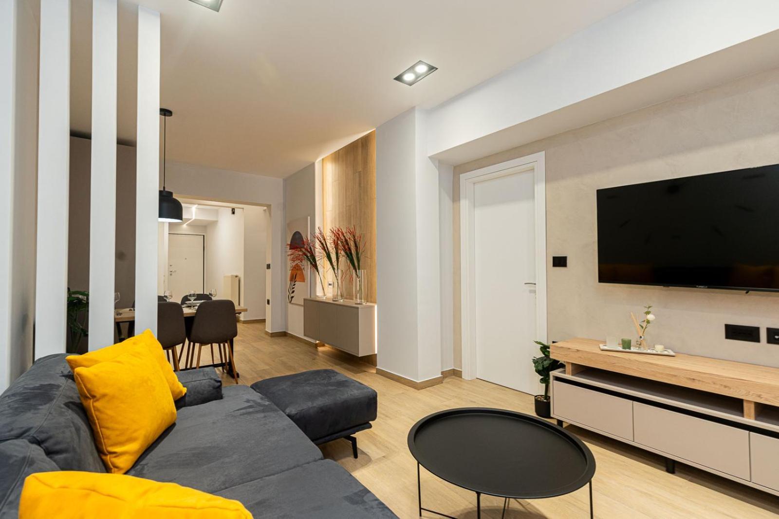 Modern 3 Bedroom Luxury Apartment Салоники Экстерьер фото