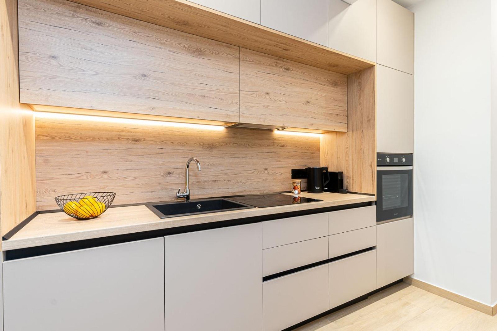 Modern 3 Bedroom Luxury Apartment Салоники Экстерьер фото